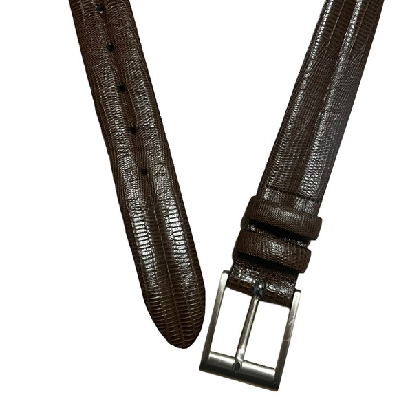 Made in Italy men’s brown leather belt with silver hardware - Picture 5 of 6